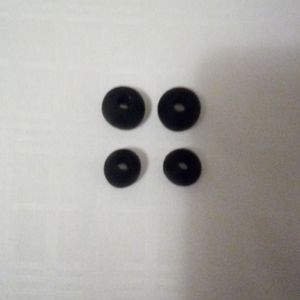 4 Black Ear Cushionshions for Earbuds 2 Small 2 Large